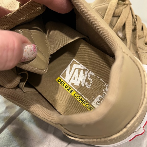 Perforated lace up leather Vans Women’s size 10 1/2 / Men’s size 9. - Picture 6 of 9